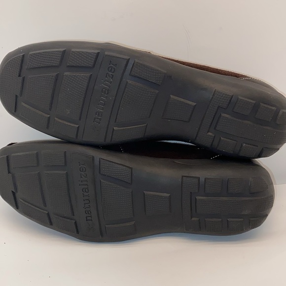 Naturalizer Brown Slip On Driving, Walking Loafer Size 7 - Picture 4 of 5